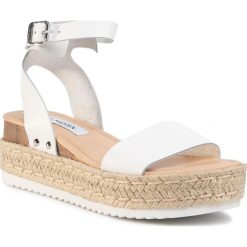 Espadryle STEVE MADDEN - Chaser SM11000981-03001-107 White Leather. Białe espadryle damskie Steve Madden, bez wzorów, ze skóry, bez obcasa, na obcasie. W wyprzedaży za 259,00 zł.