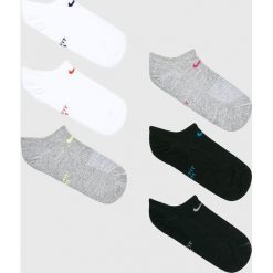 Nike - Skarpetki (6-pack). Białe skarpetki damskie marki Nike, z elastanu. Za 79,90 zł.