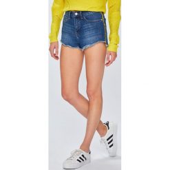 Tally Weijl - Szorty. Niebieskie szorty damskie marki TALLY WEIJL, bez wzorów, z bawełny, casualowe. W wyprzedaży za 49,90 zł.