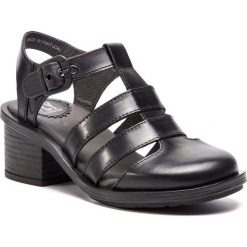 Sandały FLY LONDON - Cahyfly P144195000 Black. Czarne klapki damskie Fly London, bez wzorów, ze skóry, bez obcasa, na obcasie. W wyprzedaży za 329,00 zł.