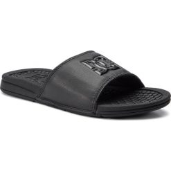 Klapki DC - Bolsa ADYL100026 Black 3BK. Czarne klapki męskie DC, bez wzorów, ze skóry ekologicznej. W wyprzedaży za 79,00 zł.