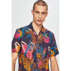 Desigual - Koszula. Niebieskie koszule męskie Desigual, s, bez wzorów, z bawełny, klasyczne, z klasycznym kołnierzykiem, z krótkim rękawem. W wyprzedaży za 159,90 zł.