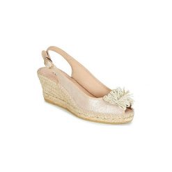 Espadryle André NEMESIA. Brązowe espadryle damskie Andre, bez wzorów, bez obcasa. Za 239,20 zł.