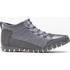 Wysokie sneakersy bonprix ciemnoszary. Szare sneakersy damskie bonprix, z materiału. Za 44,99 zł.