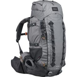 Plecak trekkingowy - TREK 900 50+10L męski. Szare plecaki męskie FORCLAZ, bez wzorów, z elastanu. Za 499,99 zł.
