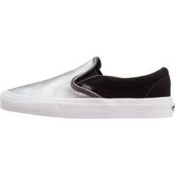Vans CLASSIC SLIPON Półbuty wsuwane 2tone metallic/black/true white. Szare półbuty damskie wsuwane Vans, ze skóry ekologicznej. W wyprzedaży za 209,30 zł.