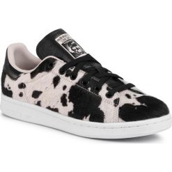 Buty adidas - Stan Smith W FV3087 Cblack/Cbrown/Vivpnk. Czarne półbuty damskie Adidas, ze skóry ekologicznej. Za 399,00 zł.