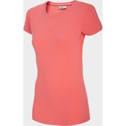 T-shirt damski TSD601 - łososiowy - Outhorn. Różowe koszulki damskie Outhorn, z bawełny. W wyprzedaży za 19,99 zł.