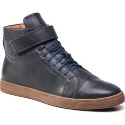 Sneakersy QUAZI - QZ-24-02-00022 107. Niebieskie sneakersy męskie QUAZI, na co dzień, bez wzorów, ze skóry, klasyczne, bez zapięcia. Za 319,00 zł.