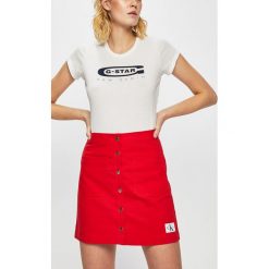 Calvin Klein Jeans - Spódnica. Czarne spódniczki damskie Calvin Klein Jeans, bez wzorów, z bawełny, mini, rozkloszowane. Za 359,90 zł.