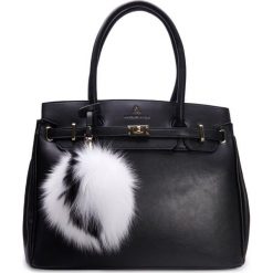 L'Atelier du Sac torebka Audrey 9251 czarna z pashmina. Czarne torebki klasyczne damskie L'Atelier du Sac, z aplikacjami, ze skóry, eleganckie, zdobione, bez dodatków. Za 559,00 zł.