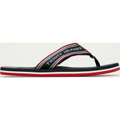 Tommy Hilfiger - Japonki. Niebieskie kapcie męskie TOMMY HILFIGER, ze skóry. Za 159,90 zł.
