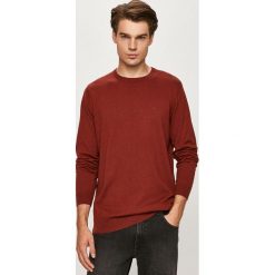 Wrangler - Sweter. Brązowe swetry męskie Wrangler, s, bez wzorów, z bawełny, z okrągłym kołnierzem, bez kaptura. Za 199,90 zł.