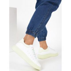 Biało-Miętowe Sneakersy Fontarena. Białe sneakersy damskie Born2be. Za 89,99 zł.