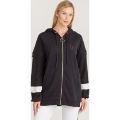 BLUZA LIU JO SPORT. Czarne bluzy sportowe damskie s, z haftami, z bawełny. Za 589,00 zł.
