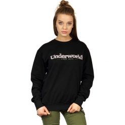 Bluza marki UNDERWORLD unisex Since 1979. Czarne bluzy damskie Underworld, s, bez wzorów, z materiału, bez kołnierzyka, bez rękawów, bez kaptura. Za 119,99 zł.