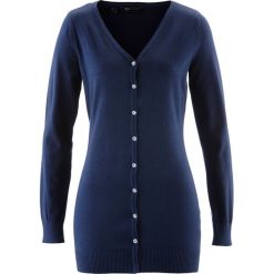 Długi sweter rozpinany bonprix ciemnoniebieski. Niebieskie swetry damskie bonprix, bez wzorów, eleganckie, z długim rękawem, długie, bez kaptura. Za 74,99 zł.