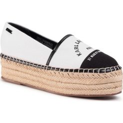 Espadryle KARL LAGERFELD - KL80308 White Canvas W/Black. Białe espadryle damskie KARL LAGERFELD, bez wzorów, ze skóry, bez obcasa, na obcasie. W wyprzedaży za 479,00 zł.