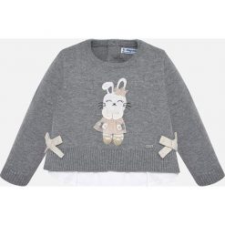 Mayoral - Sweter dziecięcy 74-98 cm. Szare swetry dziewczęce Mayoral, z bawełny, z okrągłym kołnierzem, krótkie. Za 120,90 zł.