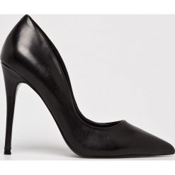 Steve Madden - Szpilki Daisie. Szare szpilki marki Steve Madden, z materiału. Za 429,90 zł.