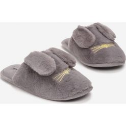 Szare Kapcie Prislyss. Szare kapcie damskie Born2be. Za 49,99 zł.