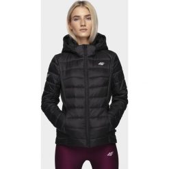 Kurtka puchowa damska KUDP200 - głęboka czerń. Czarne kurtki damskie xl, z puchu, primaloft. W wyprzedaży za 229,99 zł.