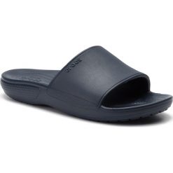 Klapki basenowe CROCS 205732-410. Niebieskie kapcie męskie Crocs, bez wzorów, z tworzywa sztucznego. Za 89,99 zł.