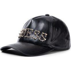 Czapka z daszkiem GUESS - Not Coordinated Hats AW8266 POL01 BLA. Czarne czapki damskie Guess, z aplikacjami, ze skóry ekologicznej. Za 219,00 zł.