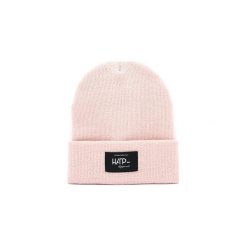 Czapka Beanie Apparel Powder Pink. Różowe czapki męskie Harp Team, bez wzorów, z dzianiny. Za 59,00 zł.