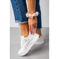 Białe buty sportowe sneakersy sznurowane casu 20g16/w. Białe buty dziewczęce sportowe Casu, na lato, bez wzorów, ze skóry ekologicznej, na sznurówki. Za 59,99 zł.