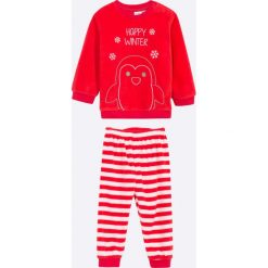 Blukids - Piżama dziecięca 74-98 cm. Czerwone piżamy dziewczęce Blukids, z nadrukiem, z poliesteru, bez rękawów. W wyprzedaży za 27,90 zł.