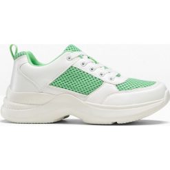 Sneakersy bonprix biało-zielony. Białe buty sportowe damskie bonprix, bez wzorów, sportowe. Za 99,99 zł.