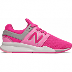 New Balance GS247FE. Różowe buty dziewczęce sportowe New Balance, bez wzorów, bez zapięcia. Za 299,99 zł.