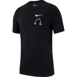Koszulka Nike Dri-Fit Tee DFC Legs M Czarna. Czarne koszulki męskie Nike, m, z aplikacjami, bez kołnierzyka, z krótkim rękawem, krótkie, trekkingowe, dri-fit (nike). Za 89,99 zł.