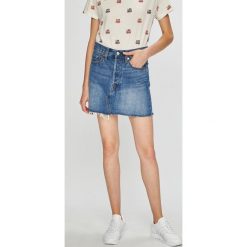 Levi's - Spódnica. Niebieskie spódniczki damskie Levi's®, na co dzień, s, bez wzorów, z bawełny, casualowe, mini, proste. W wyprzedaży za 119,90 zł.