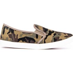 Trampki męskie: BUTY MĘSKIE TRAMPKI SLIP ON T109 – MORO