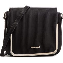 Torebka MONNARI - BAGB810-020 Black. Czarne torebki klasyczne damskie marki Monnari, na co dzień, bez wzorów, ze skóry ekologicznej, bez dodatków. W wyprzedaży za 169,00 zł.