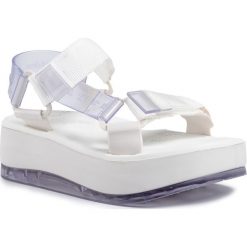 Sandały MELISSA - Papete Platform + Ride 32901 Clear/White 50667. Białe klapki damskie Melissa, bez wzorów, z tworzywa sztucznego, bez obcasa. Za 419,00 zł.
