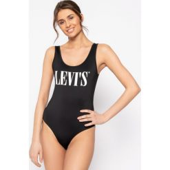 Body Levi's® Graphic 57787-0014. Czarne bluzki damskie s, bez wzorów, z elastanu, bez kołnierzyka, bez rękawów. W wyprzedaży za 129,00 zł.