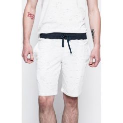 Emporio Armani - Szorty piżamowe. Białe piżamy męskie marki Emporio Armani, xl, z elastanu. W wyprzedaży za 159,90 zł.