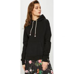 Answear - Bluza Orient Express. Czarne bluzy damskie ANSWEAR, s, z nadrukiem, z elastanu, bez rękawów, z kapturem. W wyprzedaży za 79,90 zł.