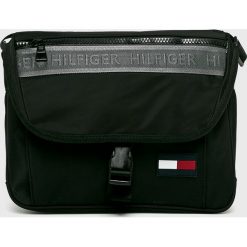 Tommy Hilfiger - Torba. Czarne torby na laptopa TOMMY HILFIGER, w paski, z poliesteru. Za 239,90 zł.