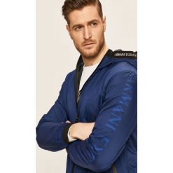 Armani Exchange - Kurtka. Zielone płaszcze męskie Armani Exchange, s, bez wzorów, z poliesteru, krótkie, z kapturem. Za 979,90 zł.