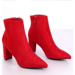 Botki na obcasie czerwone NS039P Red. Czerwone botki damskie ButyModne, bez obcasa, na obcasie, na zamek. W wyprzedaży za 169,00 zł.