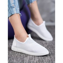 Przewiewne buty sportowe. Buty sportowe damskie SHELOVET, bez wzorów, sportowe. Za 49,00 zł.