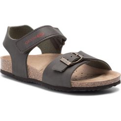 Sandały GEOX - J Ghita B.A J928LA 000BC C6006 Dk Brown. Pomarańczowe sandały chłopięce Geox, ze skóry ekologicznej, bez zapięcia. W wyprzedaży za 139,00 zł.
