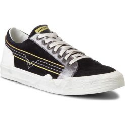 Sneakersy DIESEL - S-Grindd Low Lace Y01698 P1652 T8013 Black. Czarne sneakersy męskie Diesel, na co dzień, bez wzorów, ze skóry, klasyczne, bez zapięcia. W wyprzedaży za 419,00 zł.