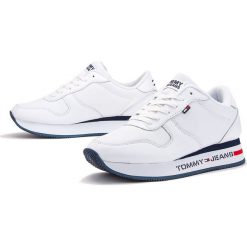 TOMMY HILFIGER OBUWIE FLATFORM RUNNER > EN0EN00778-YBS. Buty sportowe damskie TOMMY HILFIGER, z jeansu. Za 449,99 zł.
