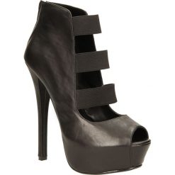 Szpilki steve madden 01010852. Czółenka damskie Steve Madden, bez wzorów, bez obcasa, na szpilce, bez zapięcia. Za 579,99 zł.