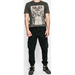 Joggery męskie: Medicine – Spodnie Graphic Monochrome